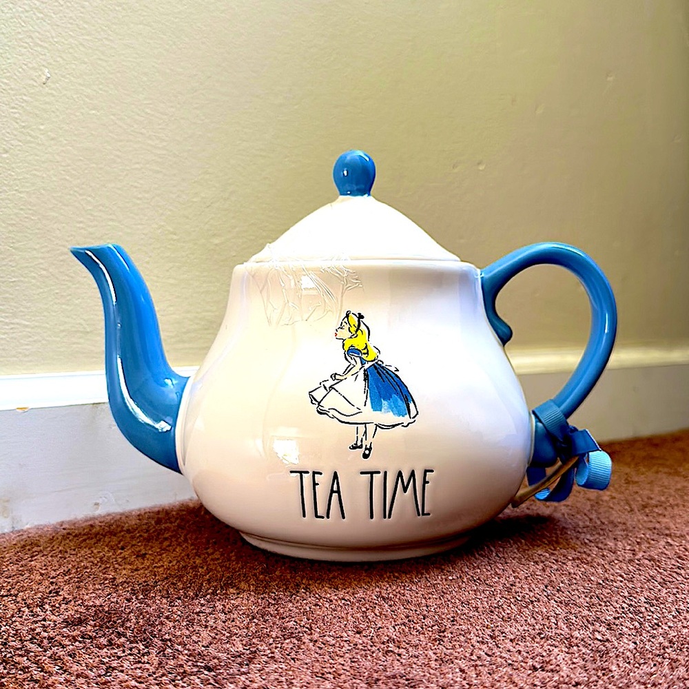 Disney Collection By Rae Dunn Alice In Wonderland Tea Time English Teapot.